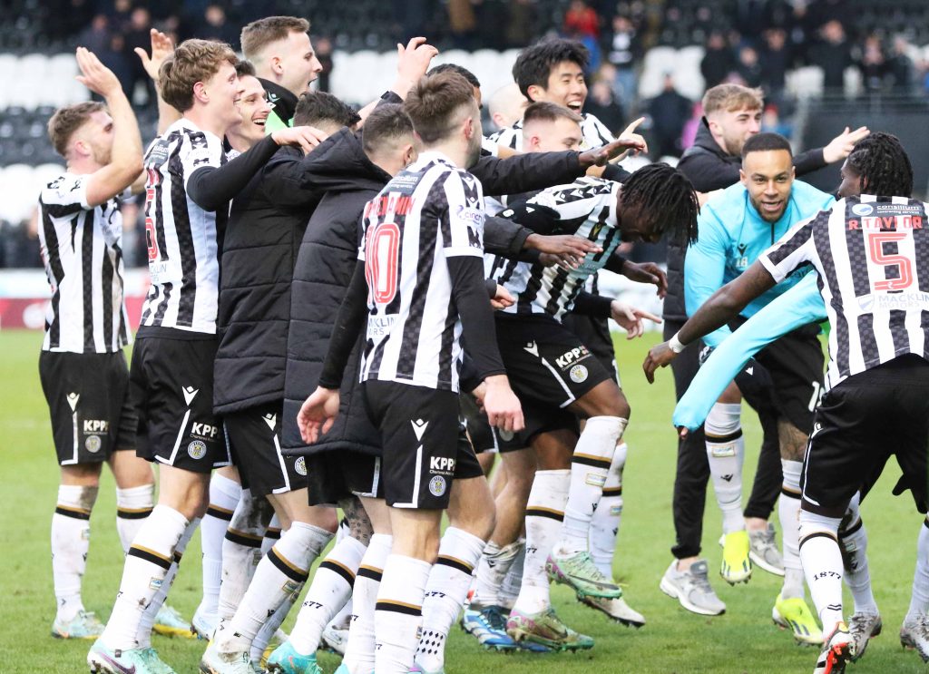 Image for St Mirren to be backed by more than 13,000 fans at Hampden