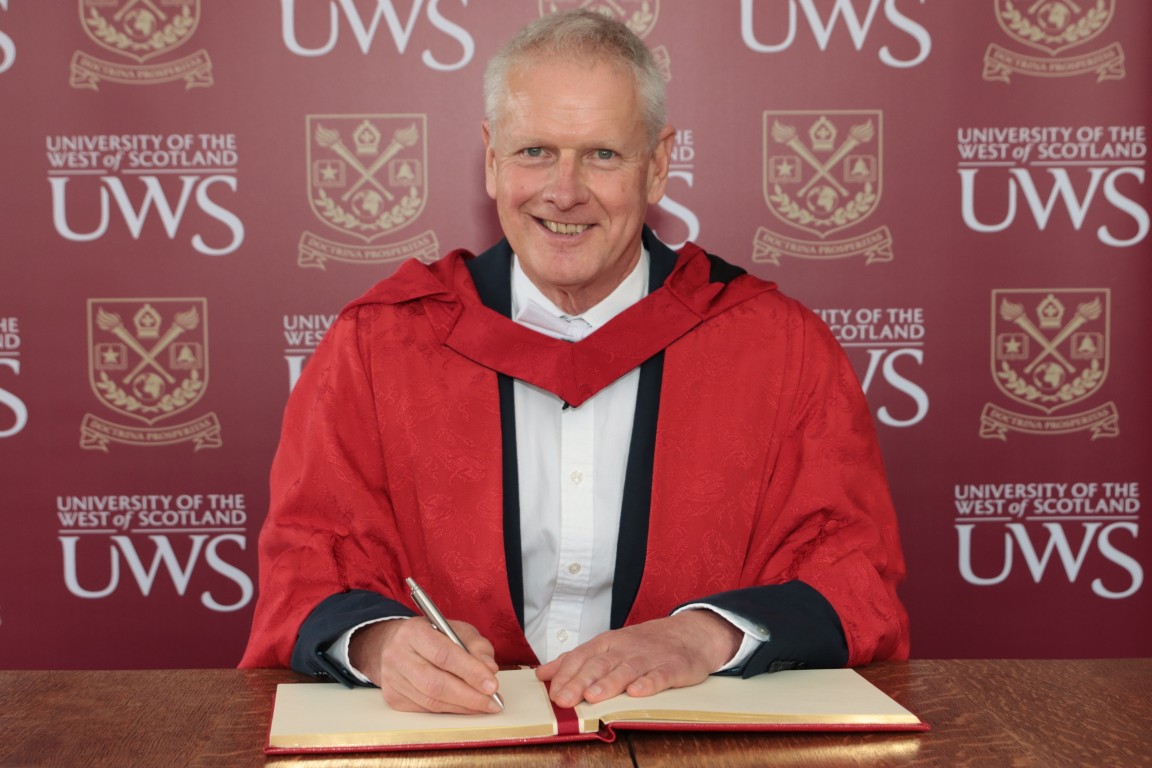 International higher education leader recognised at UWS graduation