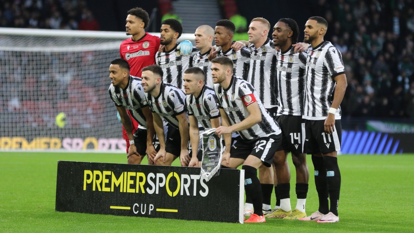 Team photo before kick off.