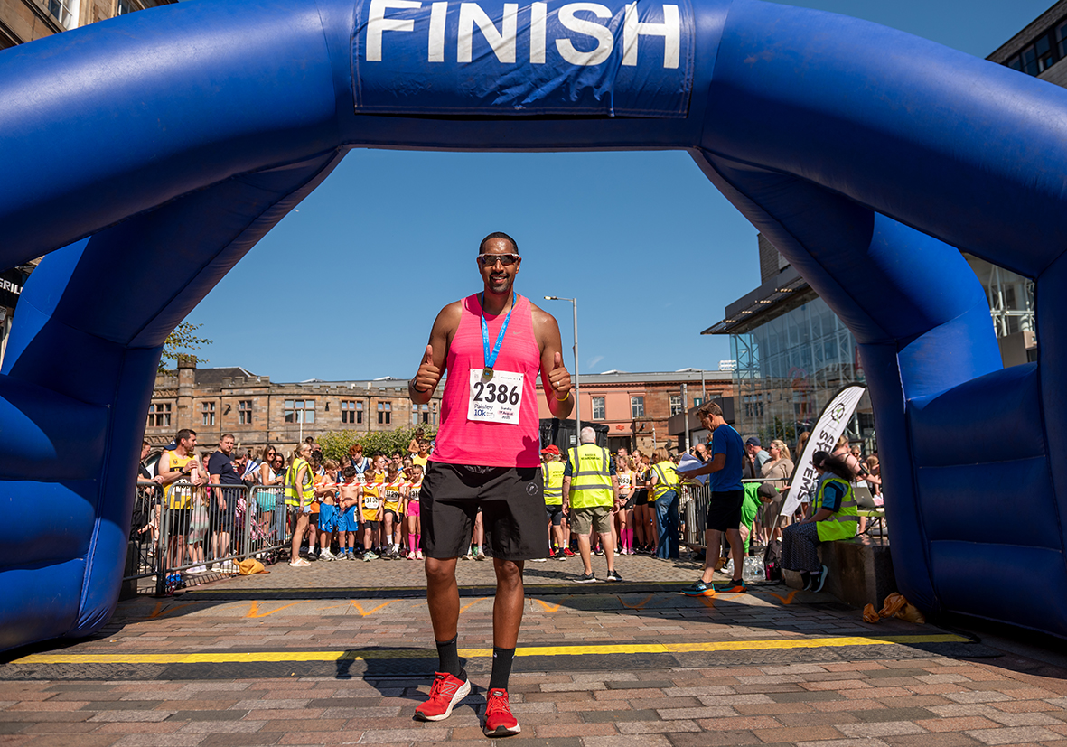 OneRen Board member Kieron Achara at the Paisley 10k in 2025