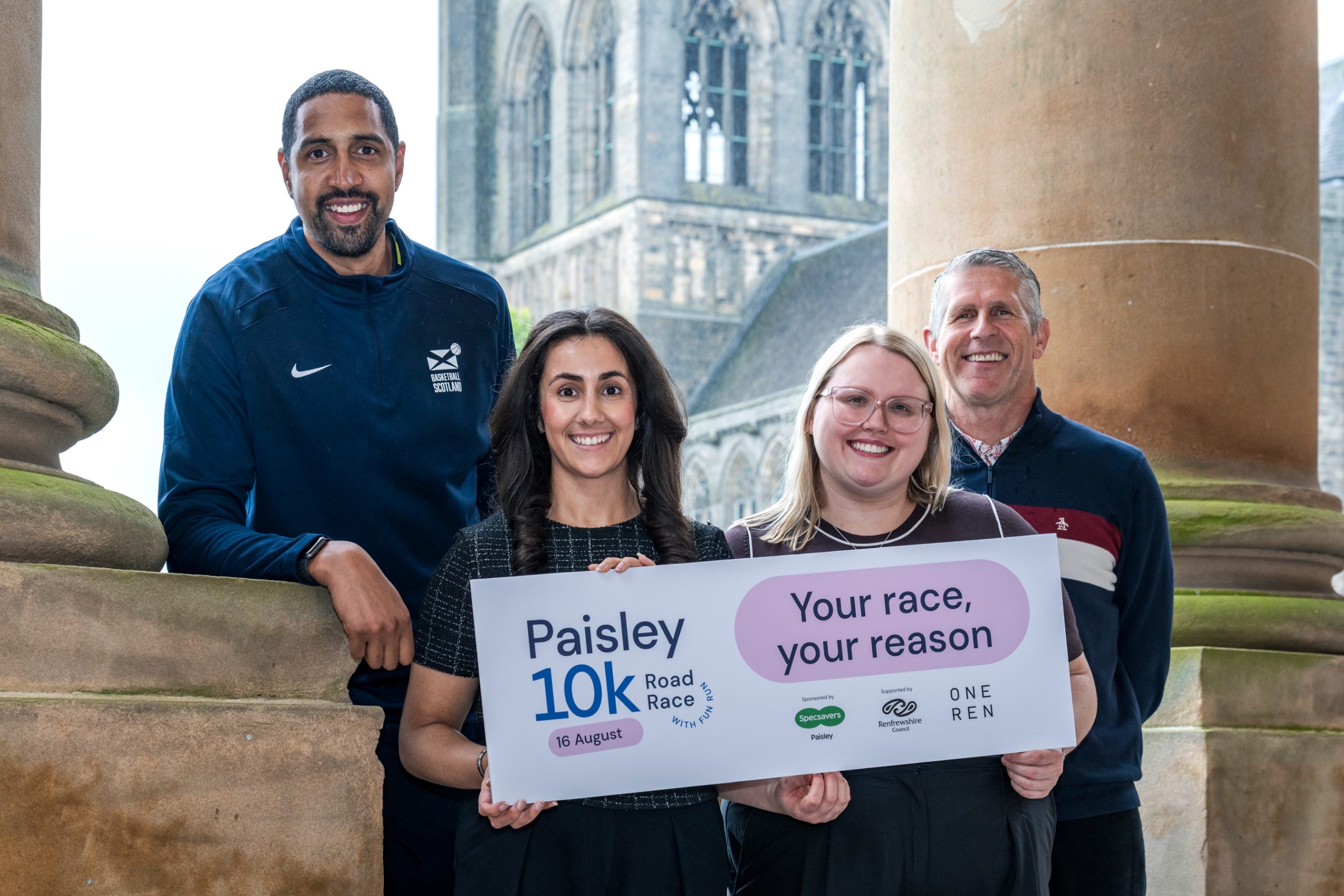 Paisley 10k sponsors Specsavers with OneRen representatives in 2025