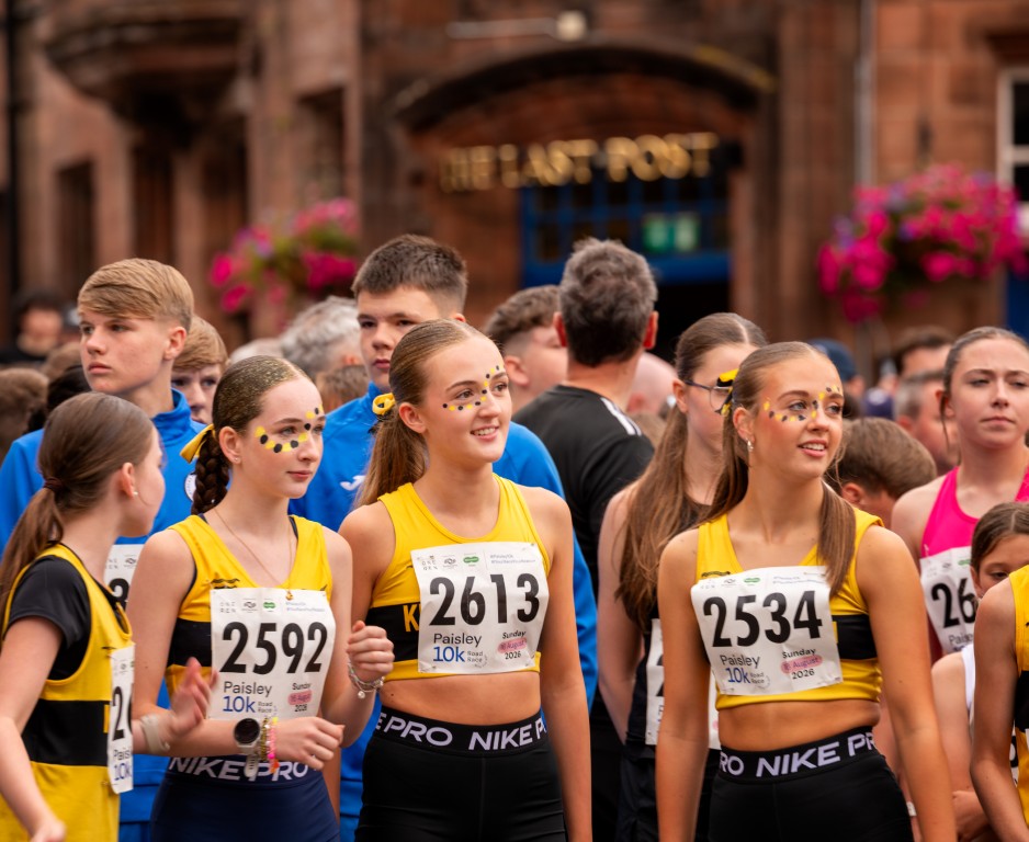 Young runners before Paisley Fun Run 2026