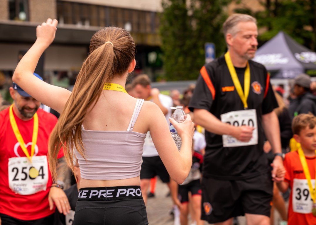 Paisley Fun Run participants 2026